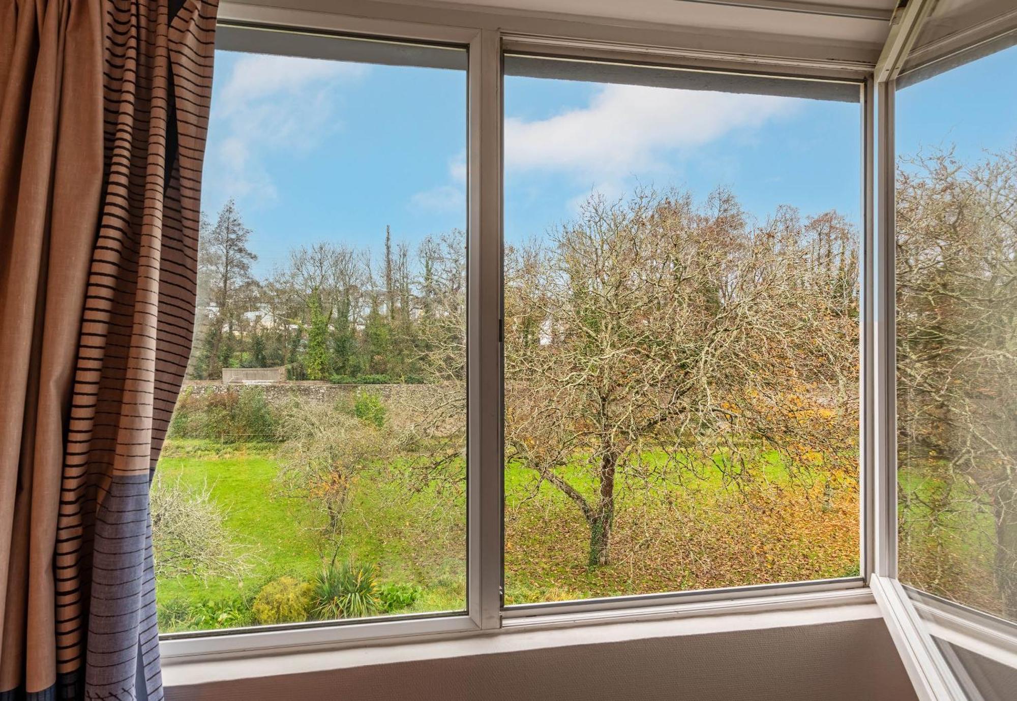 Port Du Moulin Blanc Hotel 3*